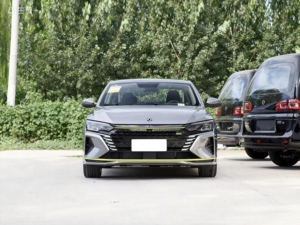 Dongfeng Fengshen Oxin MAX <span class=keywords><strong>2021</strong></span> Ultra Type FatherHybrid Edition Berline Hybride Essence-Électrique pour <span class=keywords><strong>le</strong></span> <span class=keywords><strong>Marché</strong></span> Compact - Product Image 2