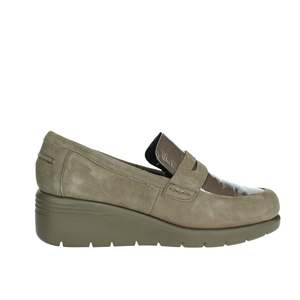 Mocassins en cuir taupe pour femme Cinzia Soft, chaussures confortables à enfiler - Product Image 3