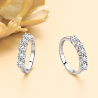 Bague en argent sterling S925 à 5 pierres de moissanite, bijou tendance très vendu, idéal pour un cadeau