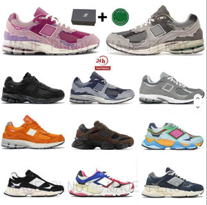 Scarpe Casual di Lusso da Uomo 2002R Athletic, <span class=keywords><strong>Triple</strong></span> <span class=keywords><strong>S</strong></span> Protection Pack, Rosa Rain Cloud, Nuove Sneakers 2002R da Uomo - Product Image 1