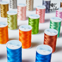 Uçan Tekerlek 40WT Brother Renkleri 40 Makara 120D/2 200 Metre %100 Polyester Çevre Dostu Düşük Çekme Özellikli Aşınmaya Dayanıklı İplik