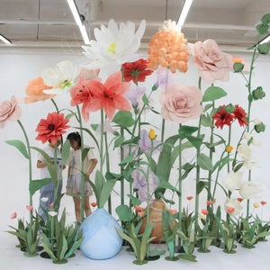 Set di Fiori Artificiali Eleganti e Raffinati: Peonie Giganti, Mughetti e Narcisi in Seta per Decorazioni Matrimoniali - Product Image 3