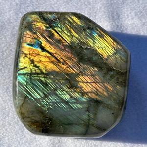 ลาบราโดไรต์สีน้ำเงินธรรมชาติคุณภาพสูง 1 ชิ้น รูปทรงอิสระ ขัดเงา สำหรับตกแต่ง - Product Image 6