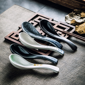 <span class=keywords><strong>Cuillère</strong></span> <span class=keywords><strong>à</strong></span> soupe <span class=keywords><strong>en</strong></span> céramique, style japonais, design classique, vaisselle de cuisine domestique, cuillères polyvalentes pour riz et bouillie - Product Image 2