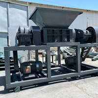 Déchets de plastique Pneus en caoutchouc usagés pour voiture Machines de recyclage Broyeur à double arbre Broyeur de pneus