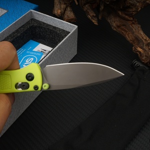 Navaja Plegable Benchmade 533, Mango de Fibra de Nylon Resistente, Envío en un Día desde Almacén en EE. UU., Servicio de Entrega en 3 Días - Product Image 3