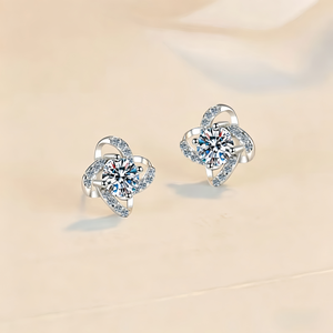 Pendientes de Plata S925 con Baño de Rodio, Diseño de Molino de Viento, Moissanita de 0.5CT/5mm con Engaste de Garra, Hipoalergénicos, Joyería de Lujo de Moda - Product Image 5