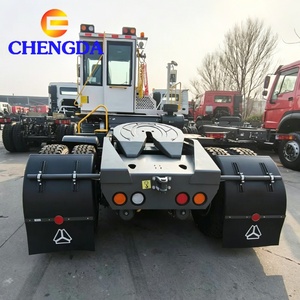 Nouveau tracteur portuaire <span class=keywords><strong>Sinotruk</strong></span> <span class=keywords><strong>Howo</strong></span> 4x4 4x2 6 roues - Product Image 4