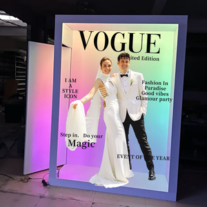 Caja de recuerdos para fotomatón con diseño de revista Vogue - Product Image 1