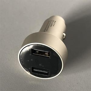 2023 xu hướng sáng tạo thông minh LED hiển thị vôn kế 5V/4.8A kim loại xe sạc cho Vivo hơn-Kẽm hợp kim <span class=keywords><strong>Power</strong></span> Supply <span class=keywords><strong>Adapter</strong></span> - Product Image 4