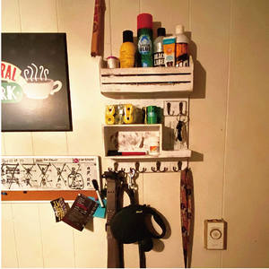 <span class=keywords><strong>Étagère</strong></span> de rangement murale rustique en bois Paulownia avec 6 crochets à clés en métal - Product Image 6