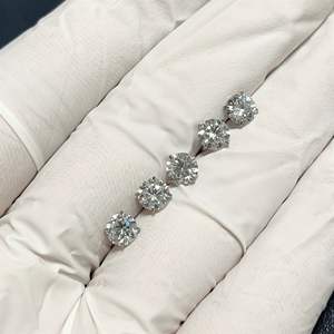 Joia de Piercing em Aço Inoxidável Anel de Lábio com Zircônia Cúbica Brincos Pino da Moda para Mulheres Joia de Piercing de Nariz Brilhante para Festa - Product Image 3