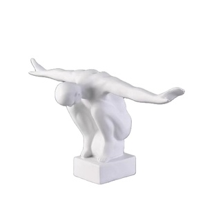 Creative Resin <strong>Figurine</strong> Jumping Pose Art Sculpture for Living Room Office Shelf Decoration - Product Image 6