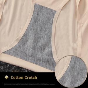 <span class=keywords><strong>Culotte</strong></span> taille basse <span class=keywords><strong>sans</strong></span> <span class=keywords><strong>couture</strong></span> pour femmes, sous-vêtement <span class=keywords><strong>Invisible</strong></span> en soie de glace respirant, grande taille, 1810 - Product Image 4