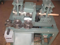 Machine automatique de fabrication de manches de balai en bois, de manches de houe et de manches de hache en bois