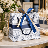Sacs cadeaux en papier à motifs en stock avec nœud en ruban – Emballages de luxe pour boutiques, cadeaux, mariages et fêtes