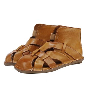 Collection Été 2025 – Chaussures Femme : Mules Sophistiquées à Bout Fermé en Cuir de Vachette Tressé Ultra-Doux, Talon Plat - Product Image 4