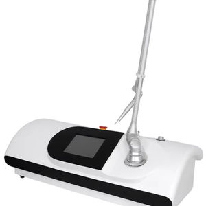 Máquina de Láser Fraccional de CO2 de Entrega Rápida, Eliminación de Tatuajes de Pigmentos Persistentes, Eliminación de Estrías con Láser de CO2 - Product Image 1