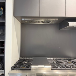 Hotte de cuisine en acier inoxydable de 28 pouces, 1000 m³/h, avec filtre à déflecteurs, moteur ultra silencieux, 3 vitesses, éclairage LED - Product Image 2