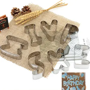 <span class=keywords><strong>Grand</strong></span> 3 pouces 26 pièces en acier inoxydable Alphabet <span class=keywords><strong>lettre</strong></span> formes <span class=keywords><strong>emporte</strong></span>-<span class=keywords><strong>pièce</strong></span> gâteau Biscuit moule Cutter ensemble Fondant décoration - Product Image 1
