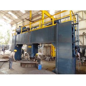 Presse hydraulique pour fond de cuve, machine industrielle lourde, formage de haute précision, fonctionnement hydraulique fluide, construction durable - Product Image 2