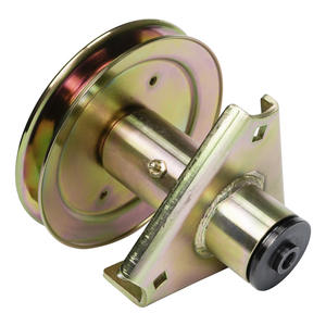 Poulie d'axe de tondeuse à gazon AM124511 A10698 pour support de lame, pièce de rechange - Product Image 1