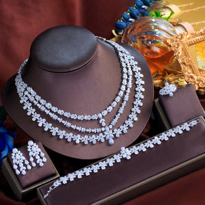 4個入り高級マルチレイヤードトリプル3層フラワーネックレスイヤリングタッセル中東ブライダルウェディングビッグジュエリーセット女性用 - Product Image 6