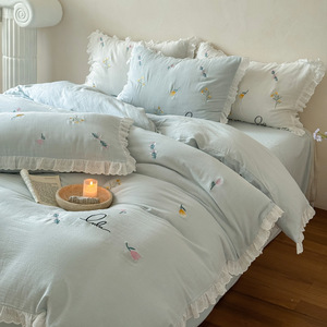 Set di <span class=keywords><strong>copripiumino</strong></span> in cotone stile pastorale ragazza quattro pezzi di pizzo ricamato fresco a doppio strato per tre pezzi <span class=keywords><strong>singolo</strong></span> dormitorio - Product Image 2