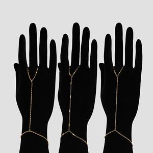 HB0416 18K金メッキステンレススチールチャームハンドチェーンミニマリストフィンガーリストリンクジュエリー卸売ブレスレットミニマリストギフト - Product Image 1