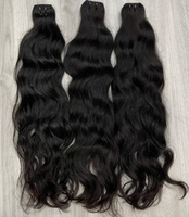 Rambut Asli India Mentah Tanpa Proses, Lembut dan Halus, Remy Single Donor Temple, Rambut Manusia Virgin India Mentah dalam Bentuk Weft