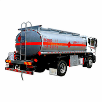 Camion-citerne Dongfeng Huashen avec plaque d'immatriculation bleue