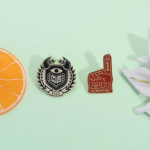 <span class=keywords><strong>Juego</strong></span> <span class=keywords><strong>de</strong></span> miedo personaje esmalte pines Horror <span class=keywords><strong>supervivencia</strong></span> insignia broche solapa Pin joyería regalo para Fans y amigos - Product Image 2