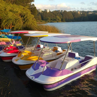 Bateau à pédales commercial QIQU 3,6 m à coque en fibre de verre avec auvent pour parcs aquatiques et entreprises de location, ROI élevé, 4 places