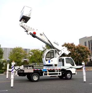 Camión Elevador Telescópico Isuzu Japonés de 35 m con Plataforma de Trabajo Aéreo para Levantar Trabajadores y Carga en Edificios Altos - Product Image 5