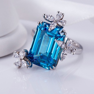 Anillo de Diamante Azul de Circonita Cúbica de Alto Contenido de Carbono MSR-948 de Messi Jewelry, Joyería de Plata de Ley S925 con Corte Esmeralda, Anillo de Compromiso y Boda - Product Image 4