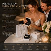 Boîte à bagues carrée en flanelle blanche simple avec logo personnalisé, double porte, avec boîte extérieure en papier pour bijoux, vente en gros