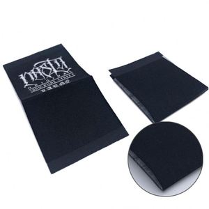 Étiquettes tissées personnalisées en gros avec logo sur mesure pour vêtements - Product Image 2