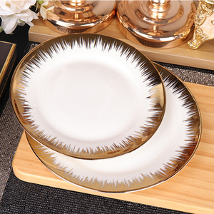 <span class=keywords><strong>Service</strong></span> <span class=keywords><strong>de</strong></span> <span class=keywords><strong>table</strong></span> en <span class=keywords><strong>porcelaine</strong></span> <span class=keywords><strong>blanche</strong></span> à bord doré, 16 pièces, en gros, réutilisable, boîte cadeau, <span class=keywords><strong>service</strong></span> pour 4 personnes, usage domestique <span class=keywords><strong>et</strong></span> hôtelier - Product Image 4