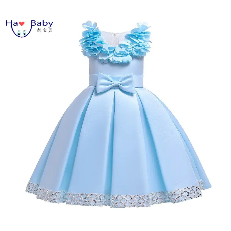 Детское кружевное платье-пачка с бантом и блестками