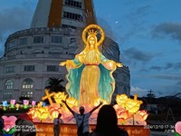 Trouvez de belles lanternes de festival chinois, un décor de lanterne en papier et des lanternes en soie pour l'extérieur et l'intérieur