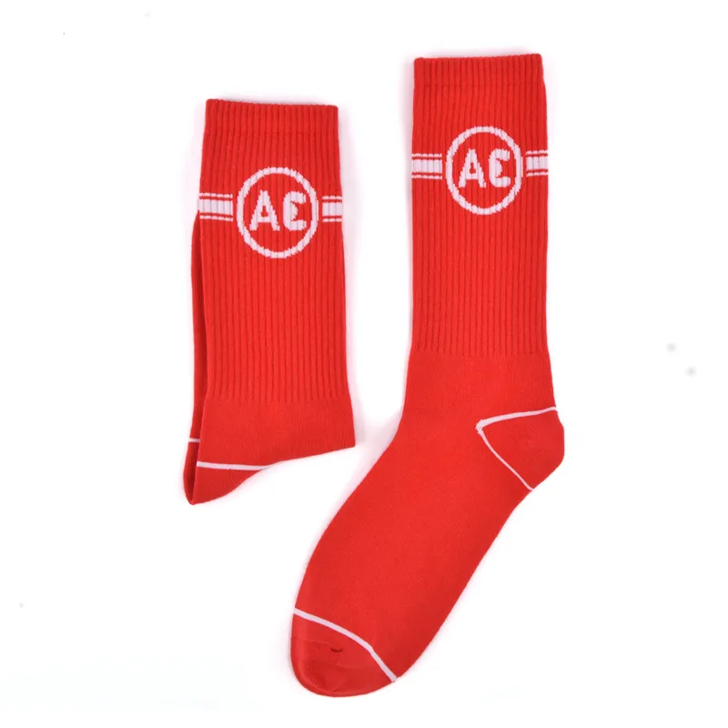 Custom high quality wholesale Stretch cotton red men sport socks jacquard logo crew socks