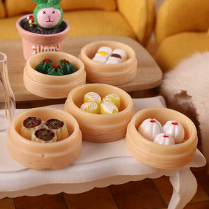 Miniatures en résine de <span class=keywords><strong>dim</strong></span> sum, petits pains vapeur fourrés, échelle 1:12, modèle de scène de cuisine pour maison de poupée - Product Image 1