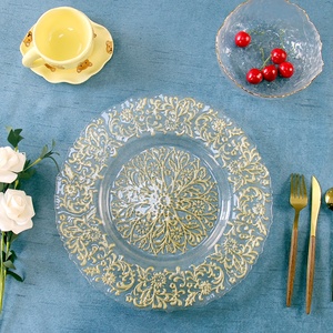 Assiettes à dîner en <span class=keywords><strong>verre</strong></span> uni avec motif de broderie dorée écologique, design fantaisie fait à la main, chargeurs pour la décoration d'événements de mariage - Product Image 2