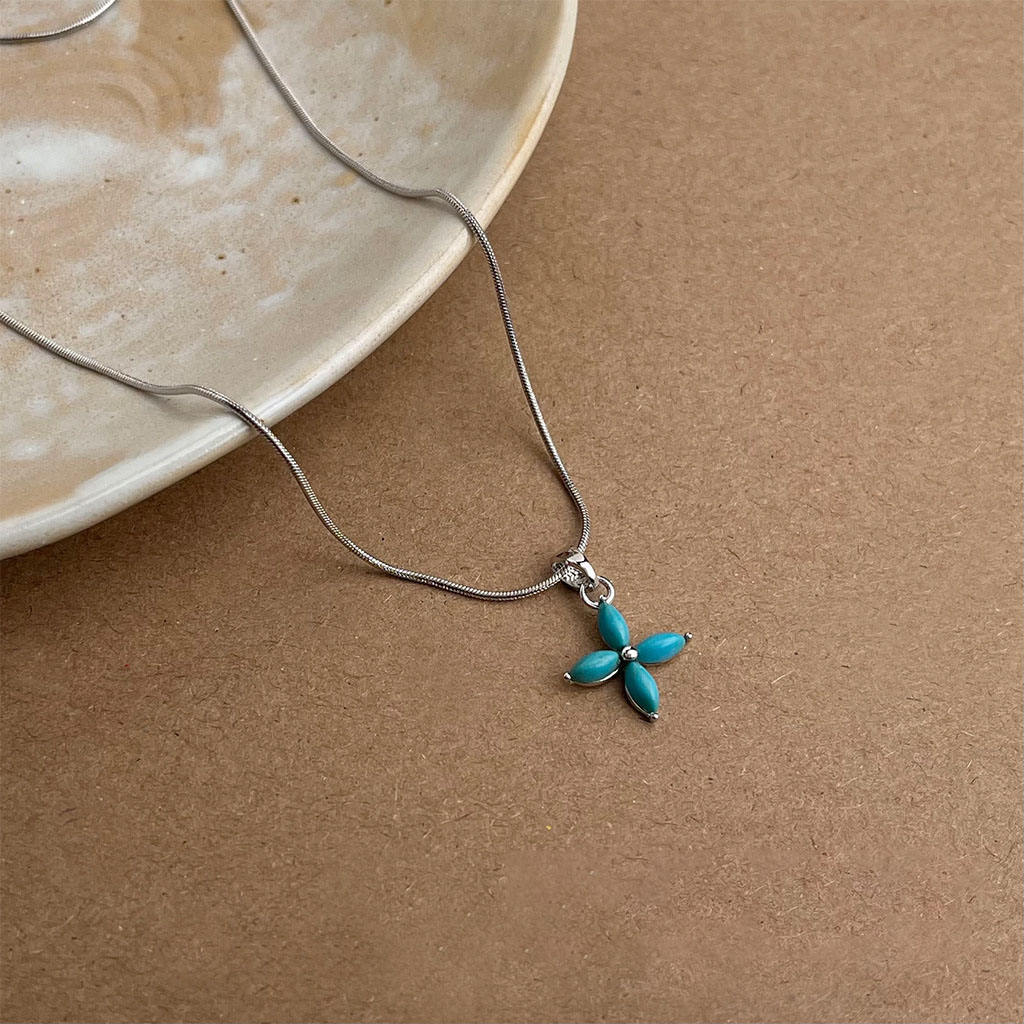 Turquoise synthétique