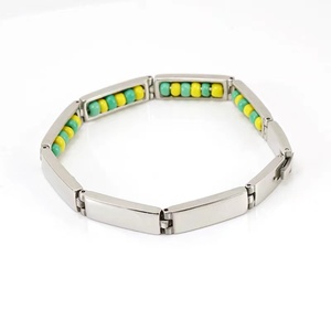 Pulsera unisex <span class=keywords><strong>de</strong></span> eslabones sagrados <span class=keywords><strong>de</strong></span> acero inoxidable chapada en oro <span class=keywords><strong>de</strong></span> 18 quilates, pulsera <span class=keywords><strong>de</strong></span> santería <span class=keywords><strong>de</strong></span> África India con cuentas coloridas - Product Image 2