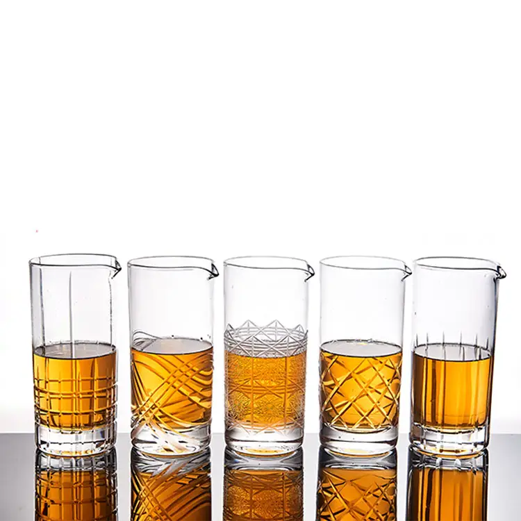 Factory direct Wholesale 500ml 600ml 700ml Hand-cut Crystal Engraving Cocktail Mixing Glass Custom size accepted