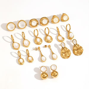 Nouvelles boucles d'oreilles en acier inoxydable plaqué or 18 carats, styles variés, boucles d'oreilles à clous, pendantes, créoles, bijoux tendance incrustés d'opale pour femmes - Product Image 3