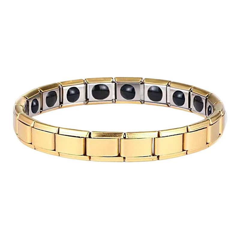 Gold - All Black