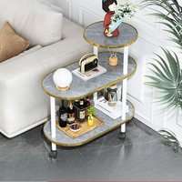 Style nordique moderne, luxe léger, salon simple, table d'appoint multi-niveaux, canapé et table basse, petit mobilier domestique