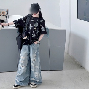 Set di Abbigliamento per Ragazze Adolescenti Estate 2026, Camicia Casual <span class=keywords><strong>con</strong></span> Stampa di Stelle Nere + Jeans Strappati Larghi, Set Jazz 2 Pezzi - Product Image 6